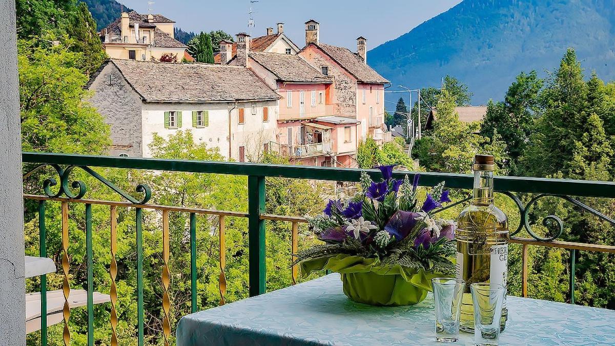 Locanda Marconi Craveggia Exterior foto